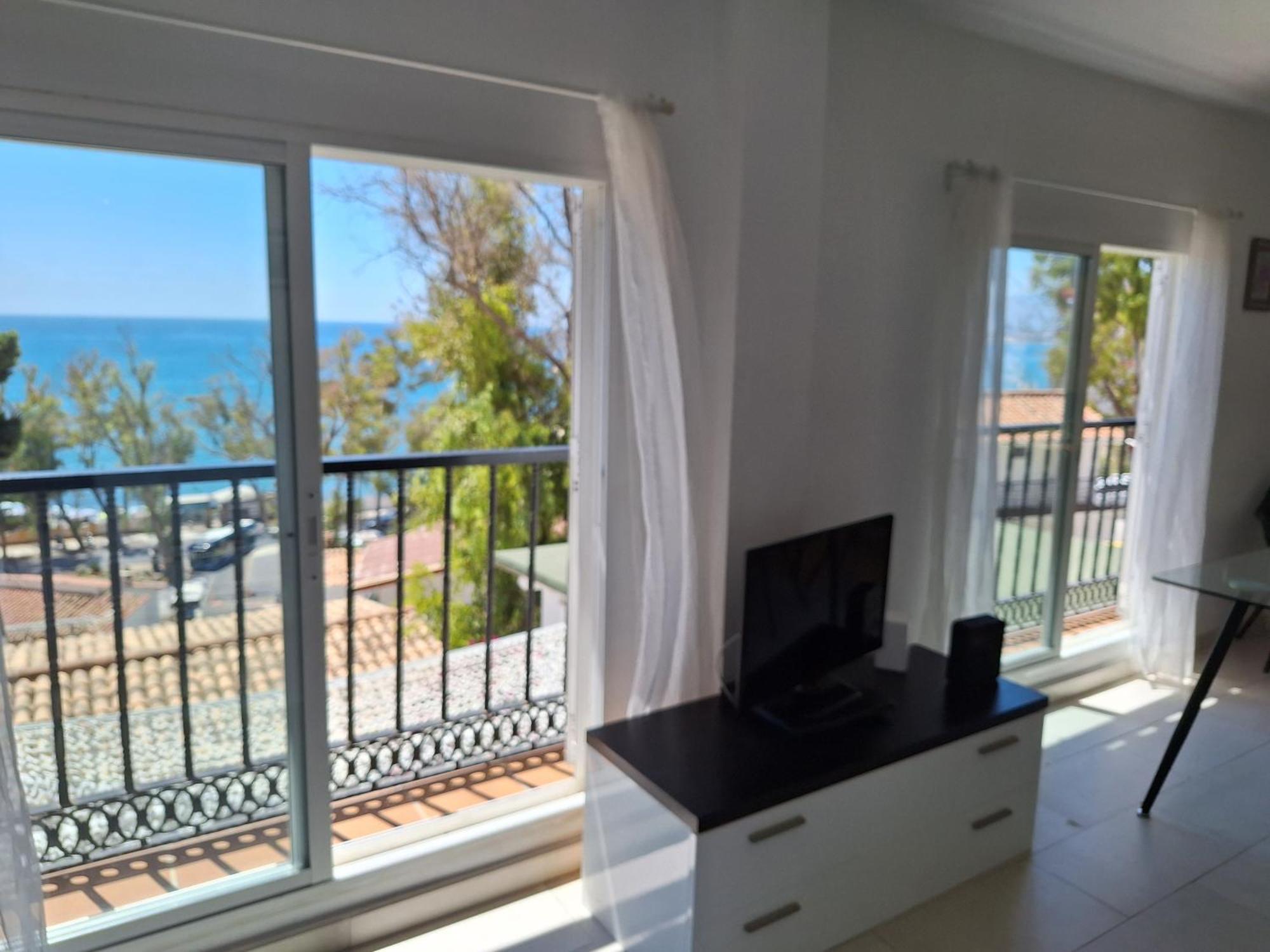 El Balneario Beach And Views, Apartamento Y Terraza Màlaga Exteriér fotografie